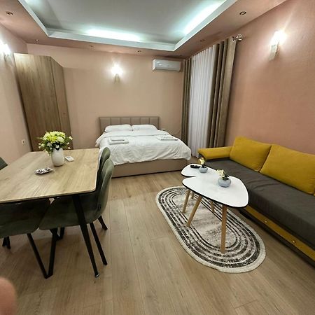 Adora Apartment 地拉那 外观 照片